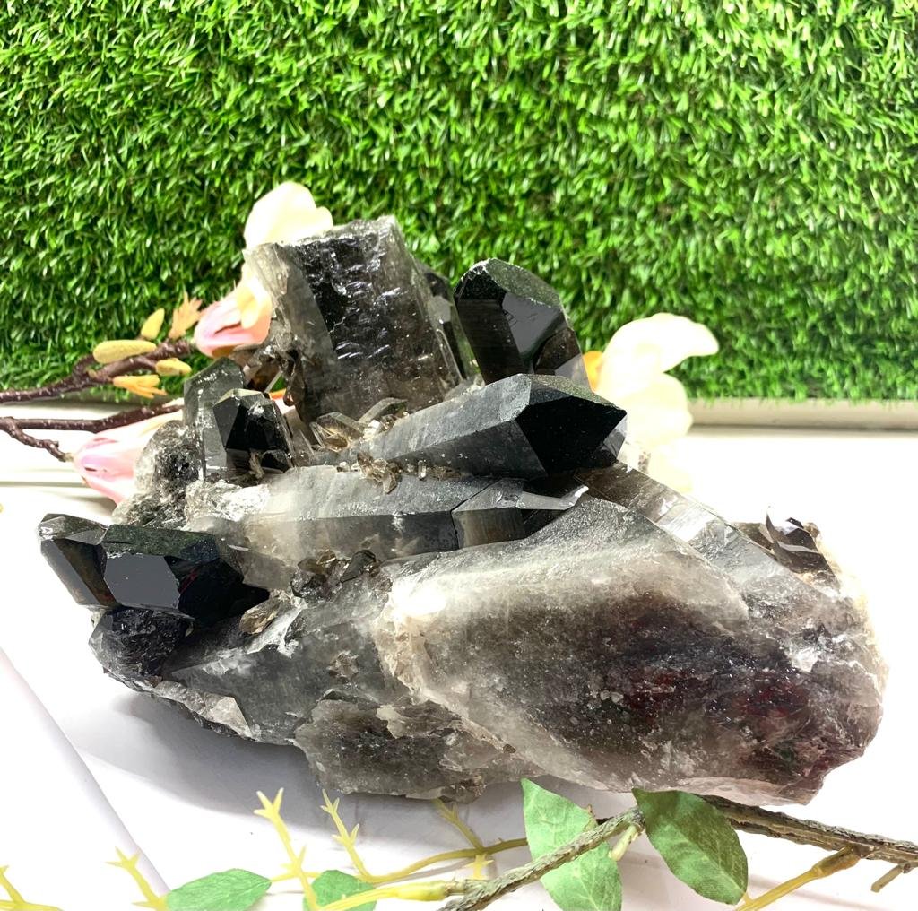 Large Smoky Quartz Clusters from Brazil